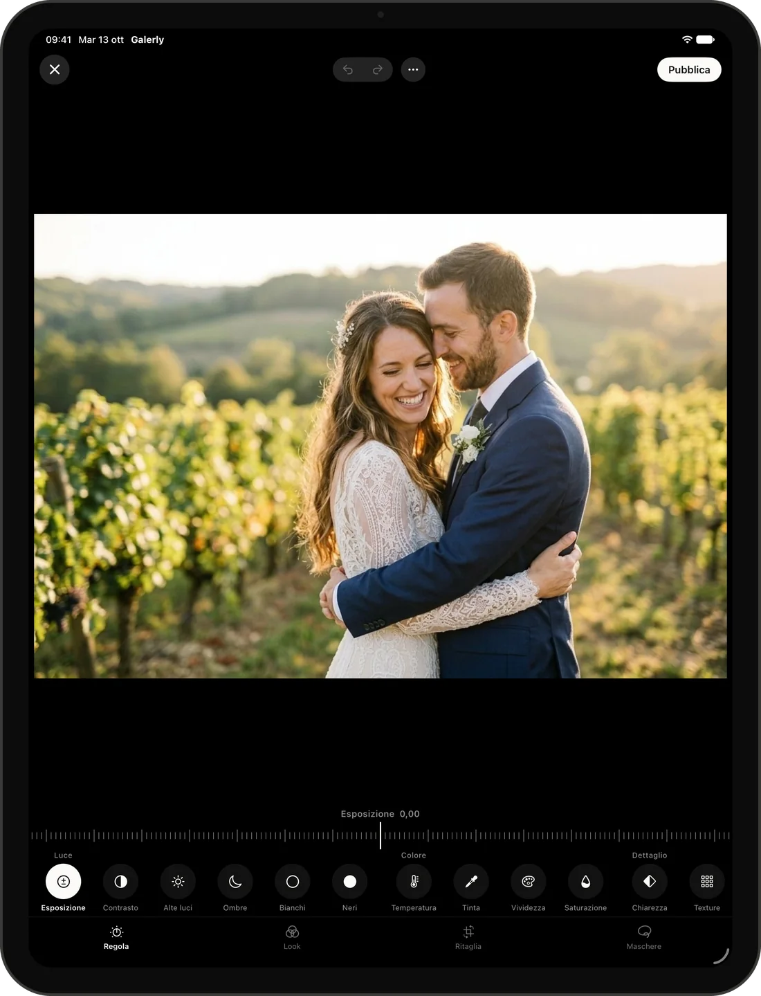 L’editor di Galerly su iPad, con la foto in primo piano